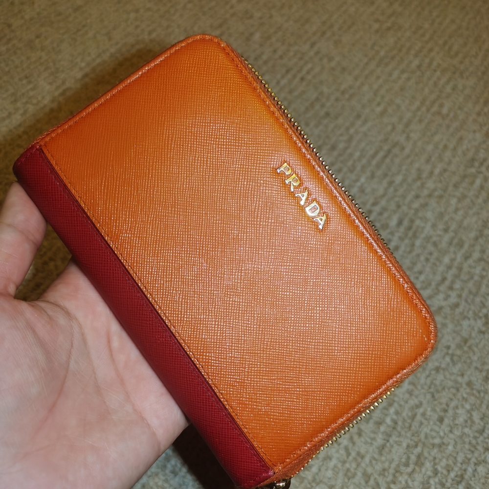 Prada wallet